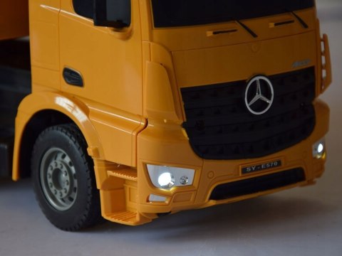 Auto WYWROTKA Mercedes zdalnie sterowany Auto WYWROTKA Mercedes zdalnie sterowany