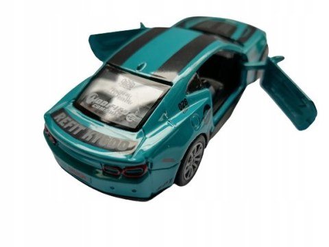 Auto Sportowe z napędem metalowe 1:32 Auto Sportowe z napędem metalowe 1:32