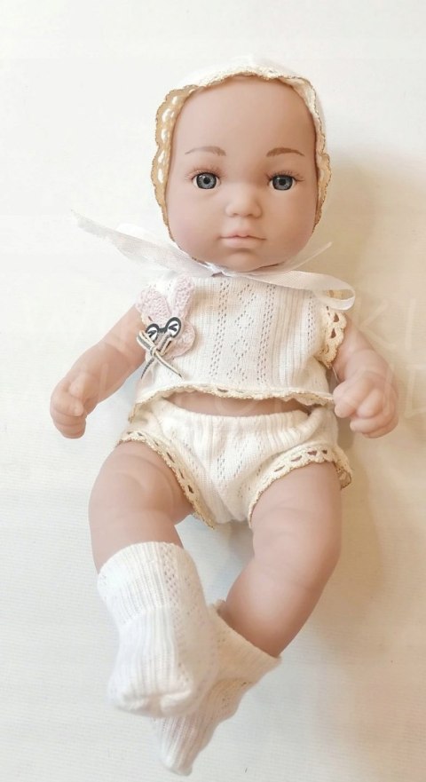 LALKA BOBAS MIĘKKA W UBRANKU NIEMOWLAK BABY
