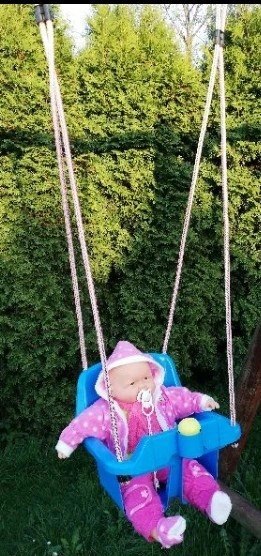 Huśtawka kubełkowa dla dzieci + klakson 5037 Huśtawka kubełkowa dla dzieci + klakson 5037