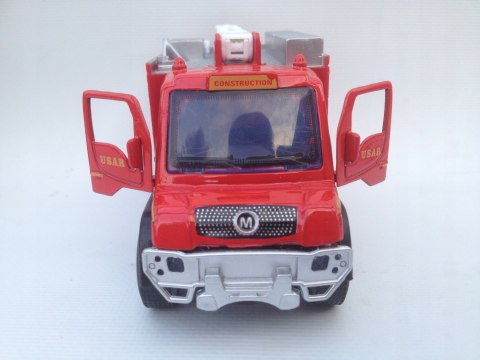 AUTO STRAŻ POŻARNA Z DŹWIĘKIEM ŚWIATŁA AUTO STRAŻ POŻARNA Z DŹWIĘKIEM ŚWIATŁA
